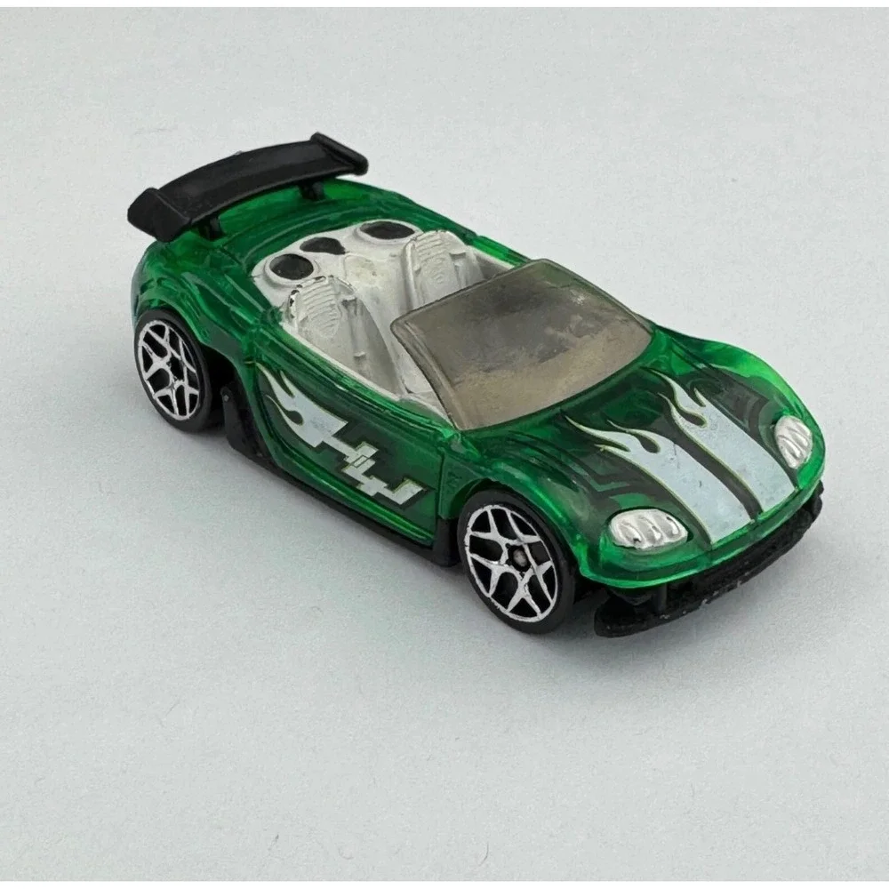 Hot Wheels Trak-Tune 2003 Translucent Green‎ White Flames 143 Diecast Tuner Car